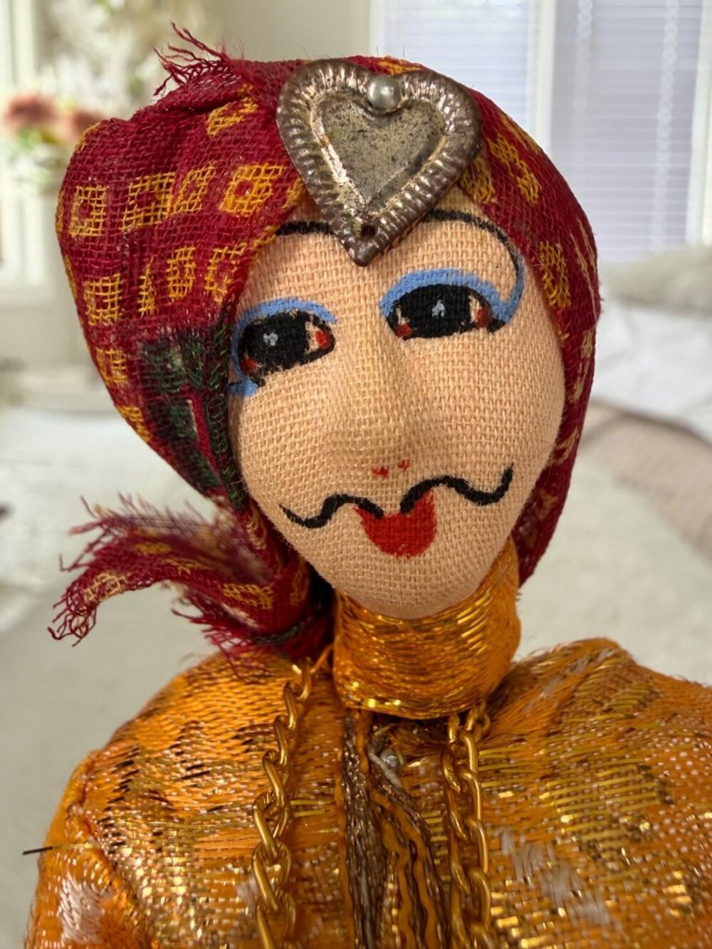 Vintage Indian Rajasthani Doll Wooden Base Hindu Made in India - Picture 5 of 13